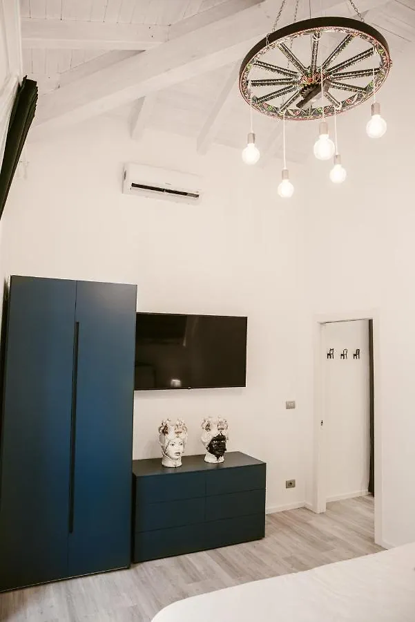 Il Moro Boutique Apartment Catania Italy